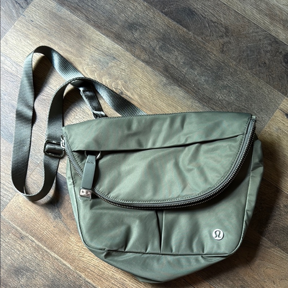 Olive Green Women’s Crossbody Bag